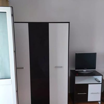 Location longue durée d’un appartement 2 pièces, 65 m², dans le quartier Faleza Nord, Constanța, Roumanie