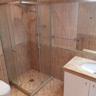 Alquiler a largo plazo de un piso con 1 dormitorio, Varna, Bulgaria