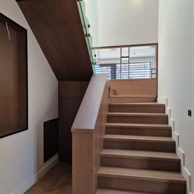 Long-term rental of a 2-level penthouse, 180 m², in the center of Belgrade, Serbia