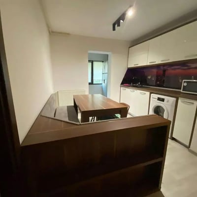 Долгосрочная аренда 3-комнатной квартиры, 69 м², в районе Inel 2, Констанца, Румыния