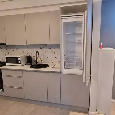 Location longue durée d’un appartement de 2 pièces, 40 m², Campus, Constanța, Roumanie