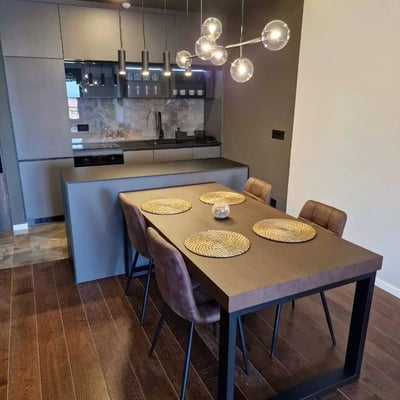 Langfristige Vermietung einer 2-Zimmer-Wohnung, 50 m², im Zentrum von Belgrad, Serbien