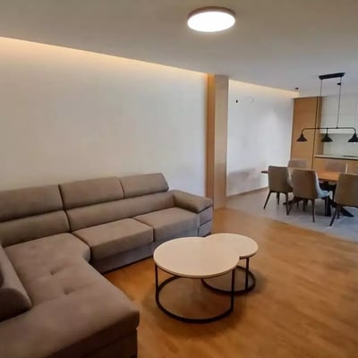 Long-term rental of a 2-bedroom house, 120 m², in Vozdovac district, Belgrade, Serbia