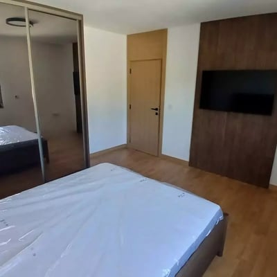 Long-term rental of a 2-bedroom house, 120 m², in Vozdovac district, Belgrade, Serbia