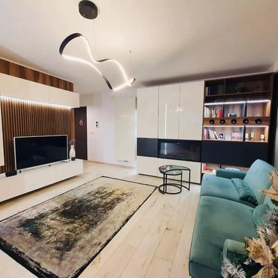 Долгосрочная аренда 3-комнатной квартиры, 80 м², Bd Gării, Брашов, Румыния