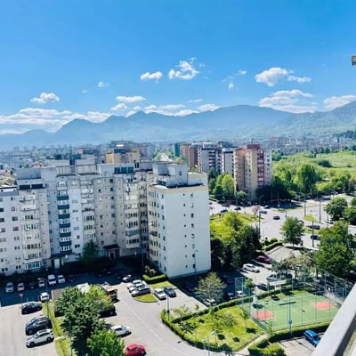 Долгосрочная аренда 3-комнатной квартиры, 80 м², Bd Gării, Брашов, Румыния