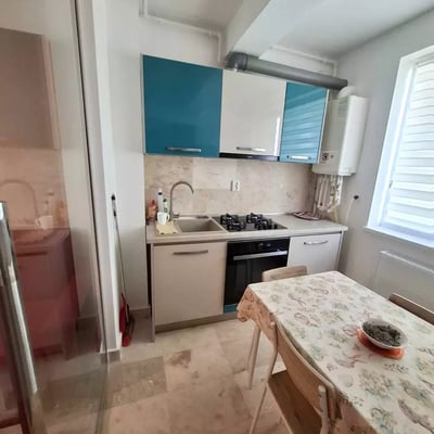 Langfristige Vermietung einer 2-Zimmer-Wohnung in Bukarest, Rumänien