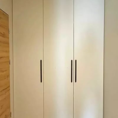 Alquiler a largo plazo de un piso de 2 habitaciones 37 m², distrito Podgórze, Cracovia, Polonia