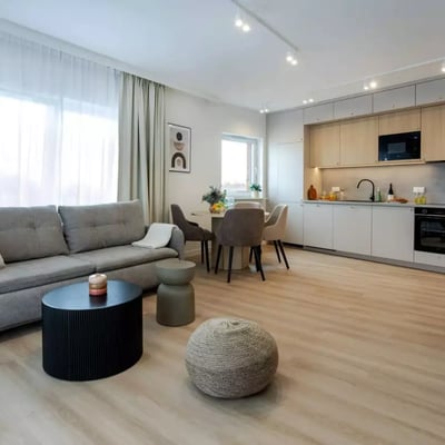 Long-term rental of a 3-room apartment, 72 m², Warsaw, Poland
