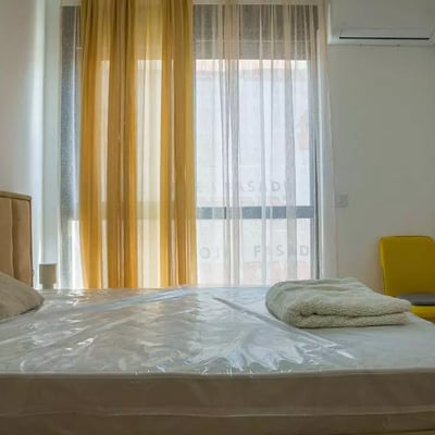 Alquiler a largo plazo de un piso de 2 habitaciones, 50 m², Zemun, Belgrado, Serbia