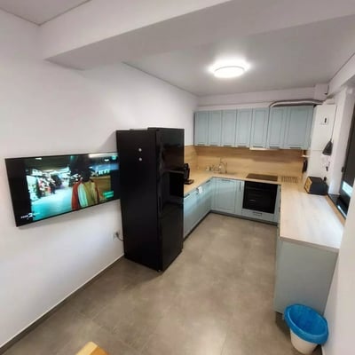 Langzeitmiete: 2-Zimmer-Wohnung, 73 m², in Constanța, Stadtteil Tomis Nord, Rumänien