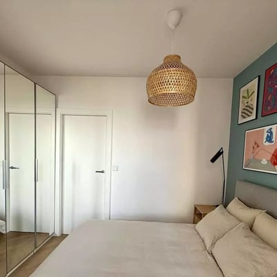 Alquiler a largo plazo de un piso de 2 habitaciones, 46 m², en Wola, Varsovia, Polonia