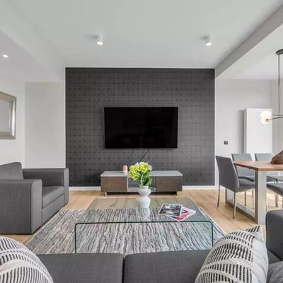 Long-term rental of a 3-room apartment, 82 m², in Wola, Warsaw, Poland