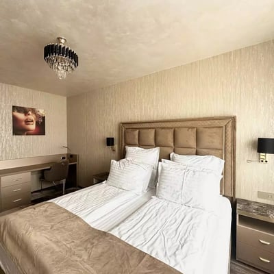 Долгосрочная аренда 4-комнатной квартиры, 100 м², Coresi, Брашов, Румыния