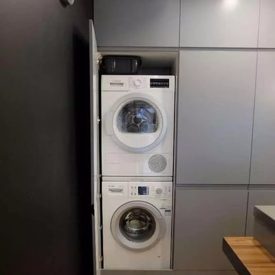 Alquiler a largo plazo de un piso de 2 habitaciones, 50 m², en el distrito de Dębniki, Cracovia, Polonia