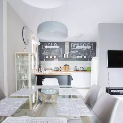 Long-term rental of a 4-room apartment, 84 m², Wola district, Warsaw, Poland