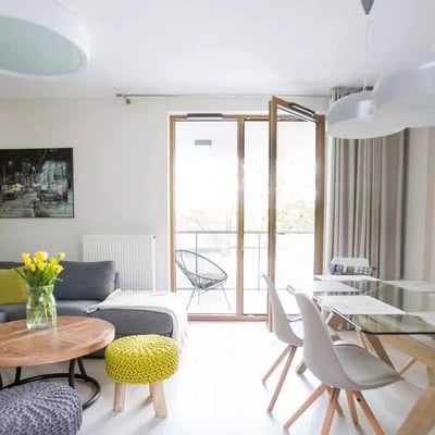 Long-term rental of a 4-room apartment, 84 m², Wola district, Warsaw, Poland