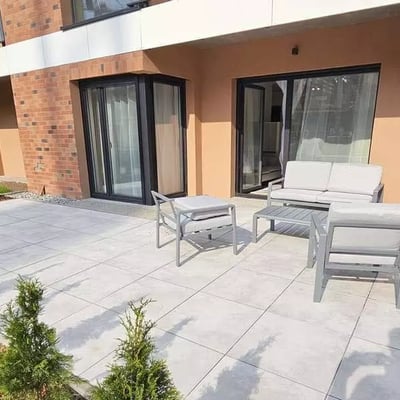 Langzeitmiete einer 2-Zimmer-Wohnung, 44 m², im Stadtteil Kleczków, Breslau, Polen