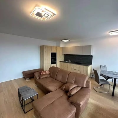 Location longue durée d’un appartement de 2 pièces, 59 m², à Ružinov (Bratislava 2), Bratislava, Slovaquie