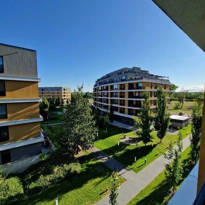 Location longue durée d’un appartement de 2 pièces, 46 m², à Nový Ružinov, Bratislava, Slovaquie