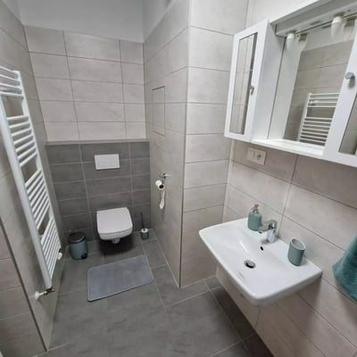 Location longue durée d’un appartement de 2 pièces, 46 m², à Nový Ružinov, Bratislava, Slovaquie