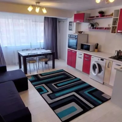 Location longue durée d’un appartement de 2 pièces, 53 m², Constanța, Roumanie