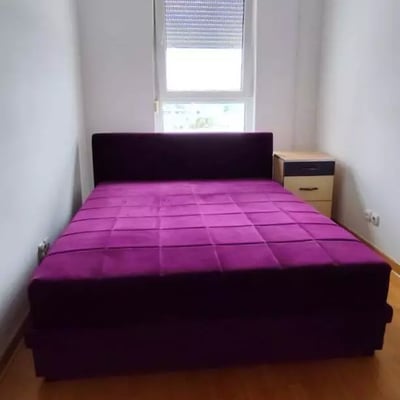 Alquiler a largo plazo de un piso de 2 habitaciones, 52 m², en Belvile, Nuevo Belgrado, Serbia