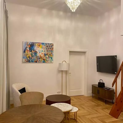 Long-term rental of a 2-room apartment, 46 m², in the city center, Warsaw, Poland