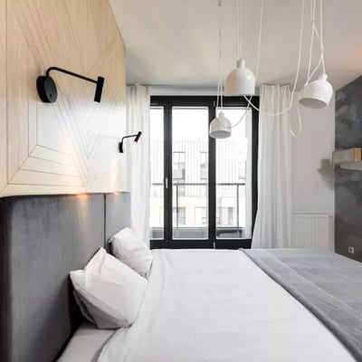 Alquiler a largo plazo de un piso de 3 habitaciones, 75 m², en el distrito de Kazimierz, Cracovia, Polonia