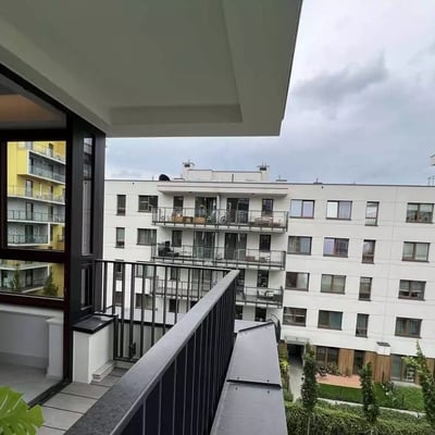 Long-term rental of a 3-room apartment, 56 m², in Praga-Południe district, Warsaw, Poland