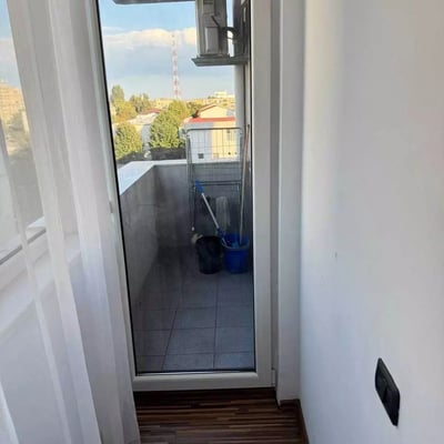 Долгосрочная аренда 2-комнатной квартиры, 40 м², в районе Vivo, Констанца, Румыния