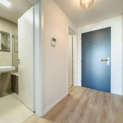 Alquiler a largo plazo de un piso de 2 habitaciones, 55 m², en el distrito de Ružinov, Bratislava, Eslovaquia