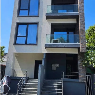 Долгосрочная аренда 2-комнатной квартиры, 55 м², Констанца, Румыния