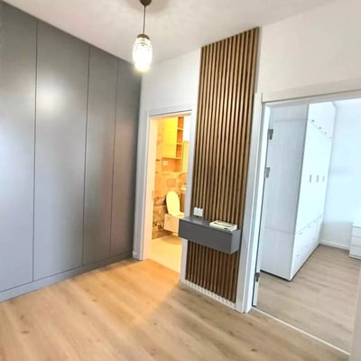 Alquiler a largo plazo de un piso de 2 habitaciones, 54 m², sector 6, Bucarest, Rumanía