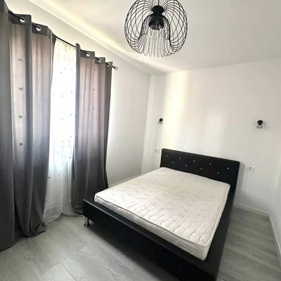 Долгосрочная аренда квартиры с 1 спальней, 42 м², Кьяжна, Бухарест, Румыния