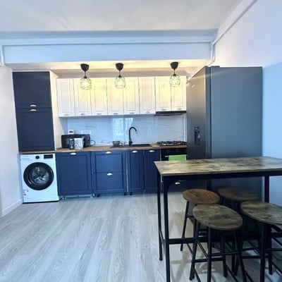 Долгосрочная аренда квартиры с 1 спальней, 42 м², Кьяжна, Бухарест, Румыния