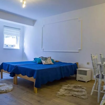 Долгосрочная аренда 2-комнатной квартиры, 60 м², в районе Врачар, Белград, Сербия