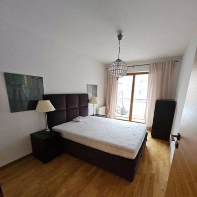 Long-term rental of a 2-room apartment, 56 m², in Stare Podgórze, Kraków, Poland
