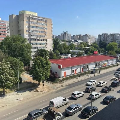Долгосрочная аренда 3-комнатной квартиры, 102 м², в районе Tomis Nord, Констанца, Румыния