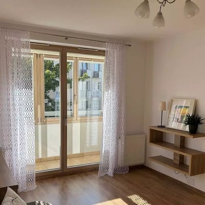 Долгосрочная аренда 2-комнатной квартиры, 48 м², в районе Stare Dębniki, Краков, Польша
