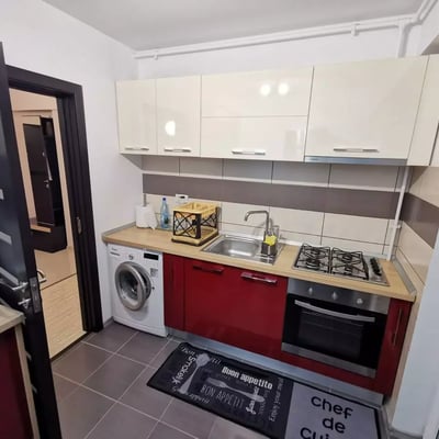 Долгосрочная аренда 2-комнатной квартиры, 60 м², в Констанце, Румыния