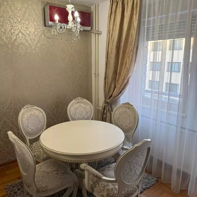 Long-term rental of a 3-room apartment, 60 m², in the city center, Belgrade, Serbia