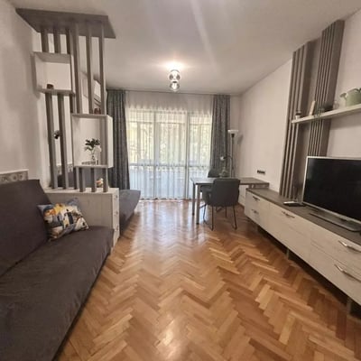 Langzeitmiete einer 4-Zimmer-Wohnung, 100 m², in Varna, Bulgarien