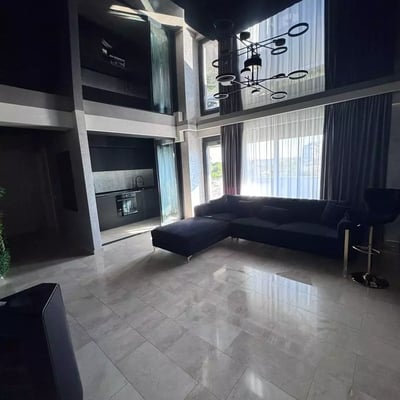 Langzeitmiete einer 2-Zimmer-Wohnung, 70 m², in Constanța, Rumänien