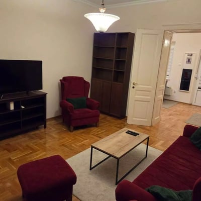 Location longue durée d’un appartement de 3 pièces, 80 m², à Vračar, Belgrade, Serbie