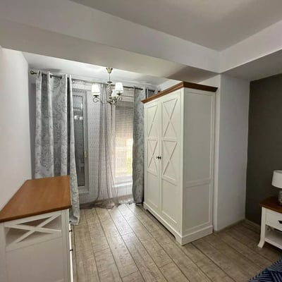 Долгосрочная аренда 3-комнатной квартиры, 85 м², Констанца, Румыния