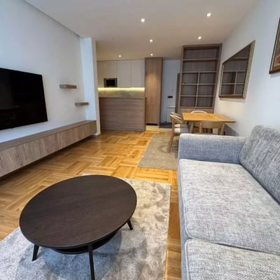 Long-term rental of a new 4-room apartment, 95 m², Belgrade, Serbia