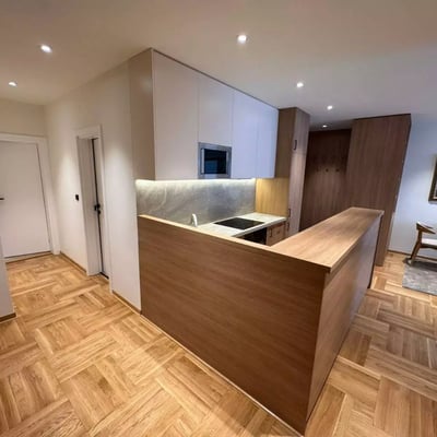 Long-term rental of a new 4-room apartment, 95 m², Belgrade, Serbia