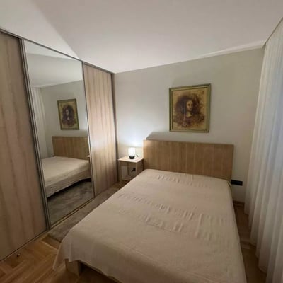 Long-term rental of a new 4-room apartment, 95 m², Belgrade, Serbia