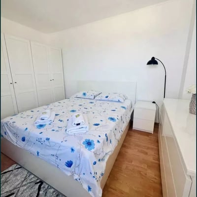 Долгосрочная аренда 3-комнатной квартиры, 80 м², в районе Faleza Nord, Констанца, Румыния